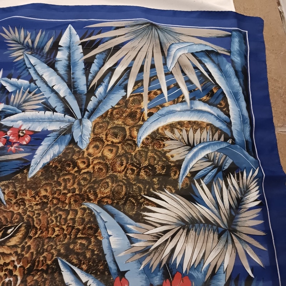 Leopard Scarf 29x29 Cotton Cheetah Jungle Tropical Blue Exotic Designer Vintage - Picture 8 of 10
